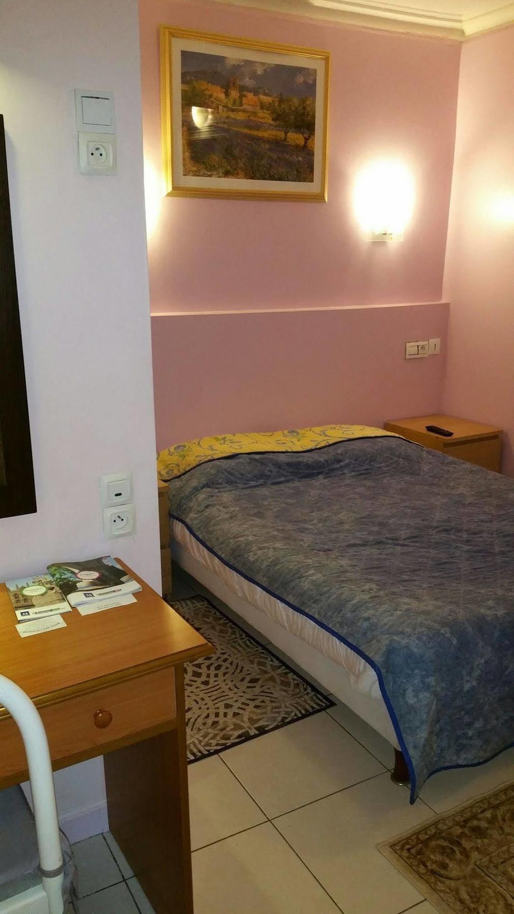 Hotel Des Voyageurs Montpellier Extérieur photo